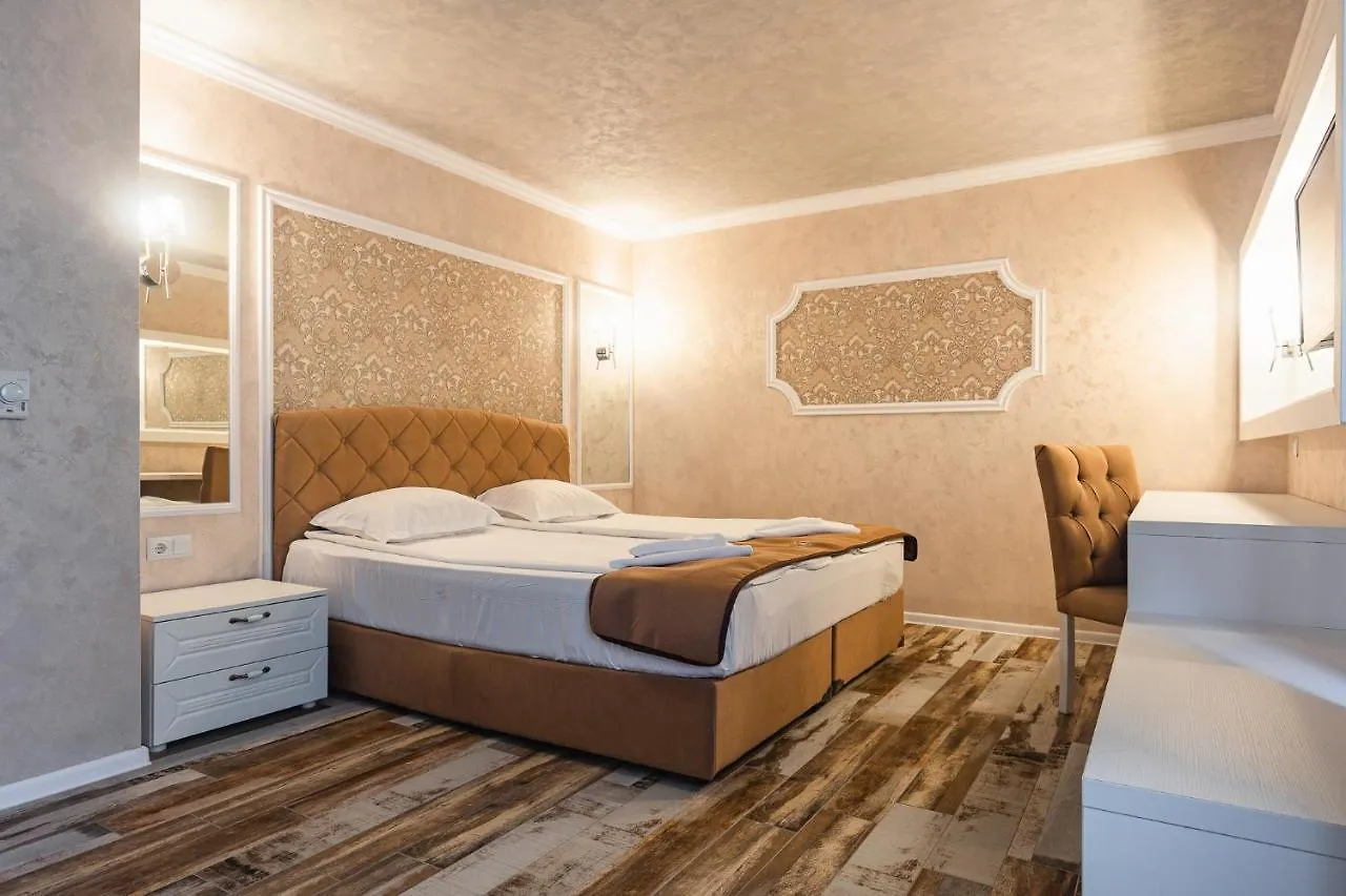 Hotel Baikal Солнечный берег